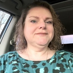 Meet your Posher, Carrie